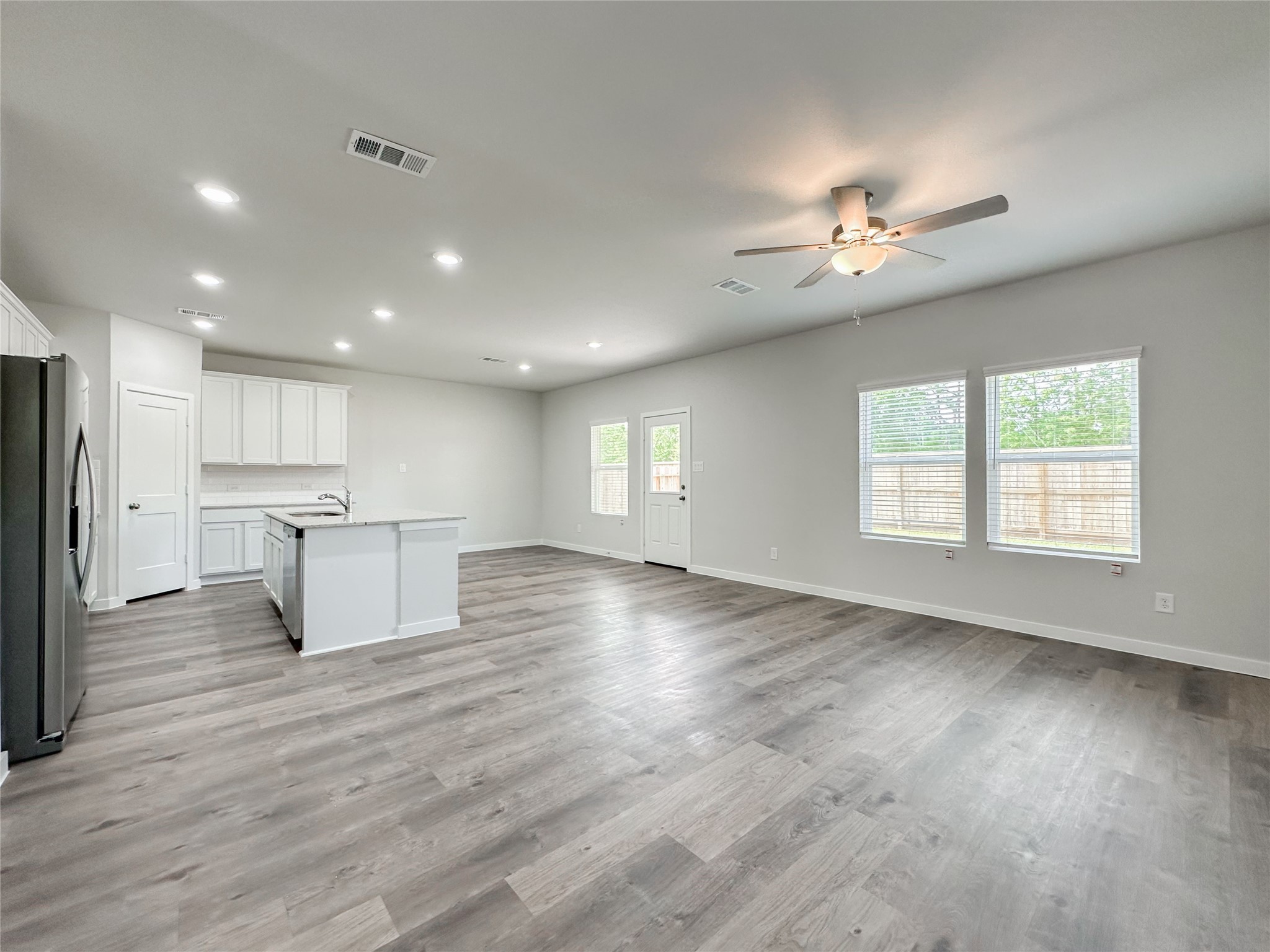 7806 Alset Dr , Magnolia, TX, 77354 | 35473383 | Realty Texas LLC