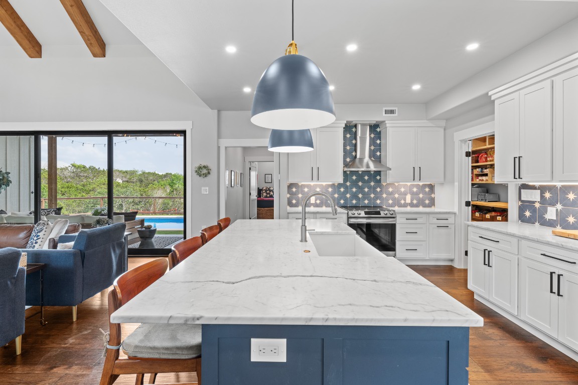 195 Mackay Drive , Kerrville, TX, 78028 | 9922907 | Realty Texas LLC