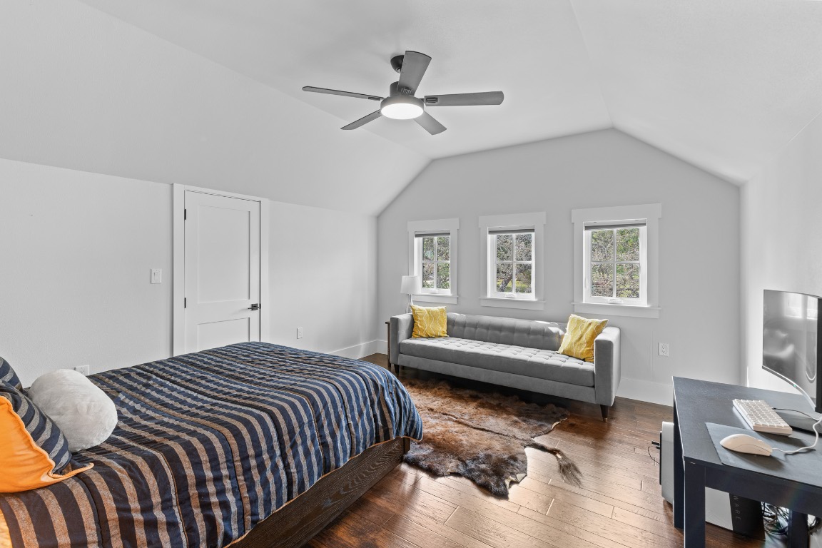 195 Mackay Drive , Kerrville, TX, 78028 | 9922907 | Realty Texas LLC