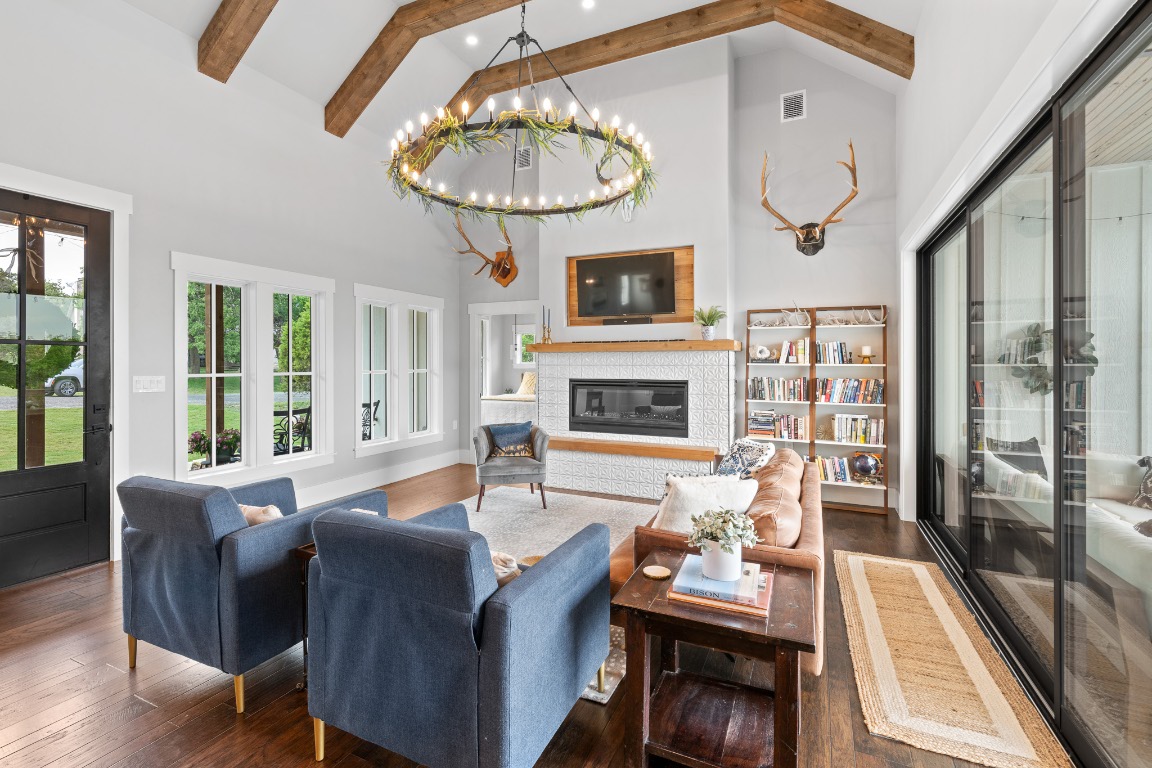 195 Mackay Drive , Kerrville, TX, 78028 | 9922907 | Realty Texas LLC