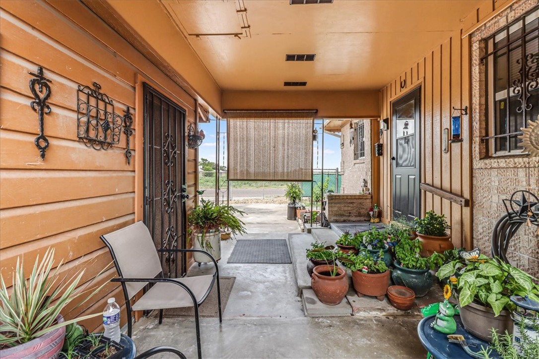 1032 Illinois Street , Robstown, TX, 78380 | 458353 | Realty Texas LLC