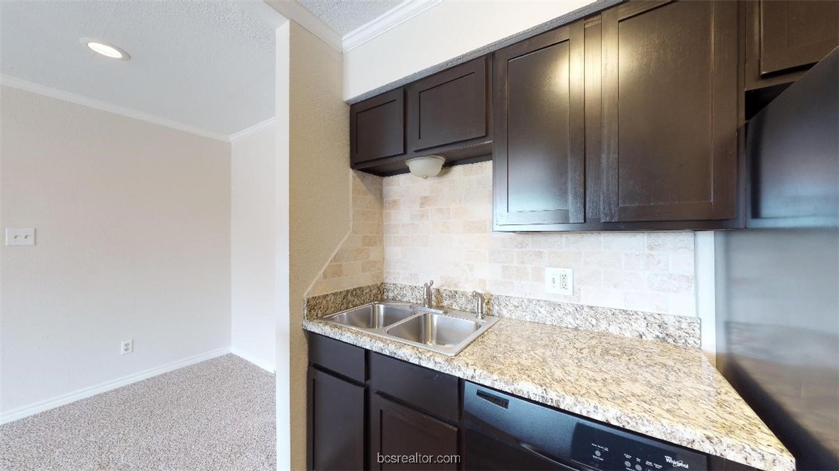 904 University Oaks Boulevard 26 , College Station, TX, 77840 | 25005278 | Realty Texas LLC