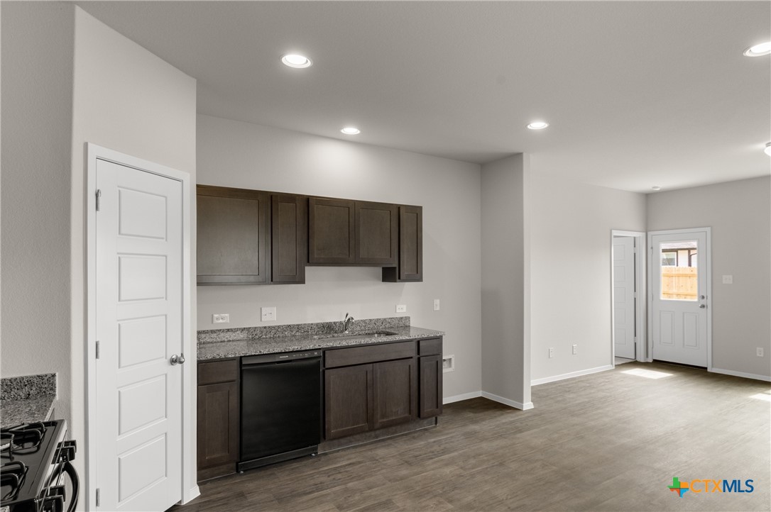 257 Estallo Way , Maxwell, TX, 78656 | 578671 | Realty Texas LLC