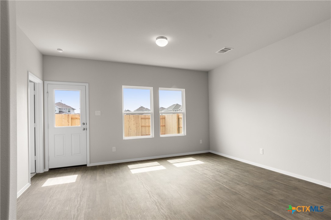 257 Estallo Way , Maxwell, TX, 78656 | 578671 | Realty Texas LLC
