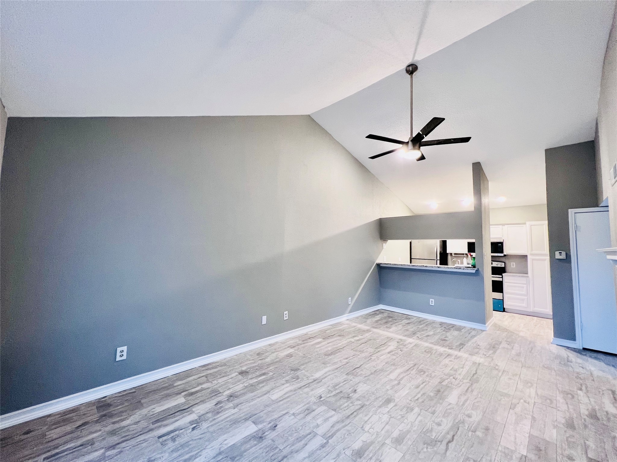 2121 El Paseo Street 2204 , Houston, TX, 77054 | 38239987 | Realty Texas LLC