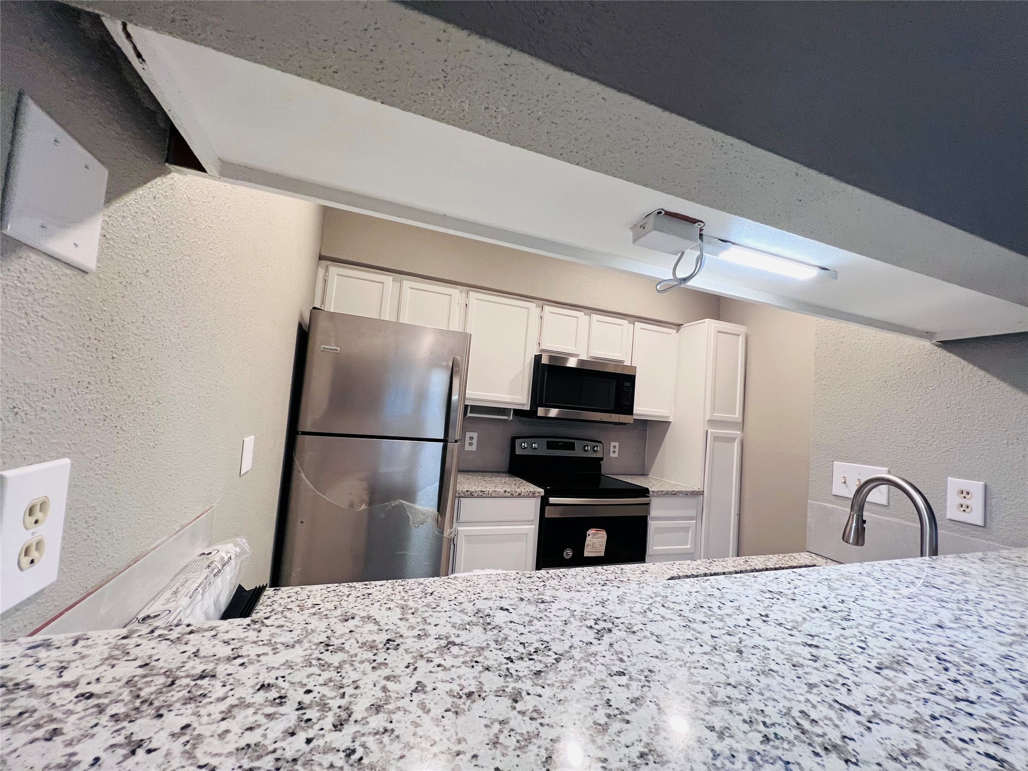 2121 El Paseo Street 2204 , Houston, TX, 77054 | 38239987 | Realty Texas LLC