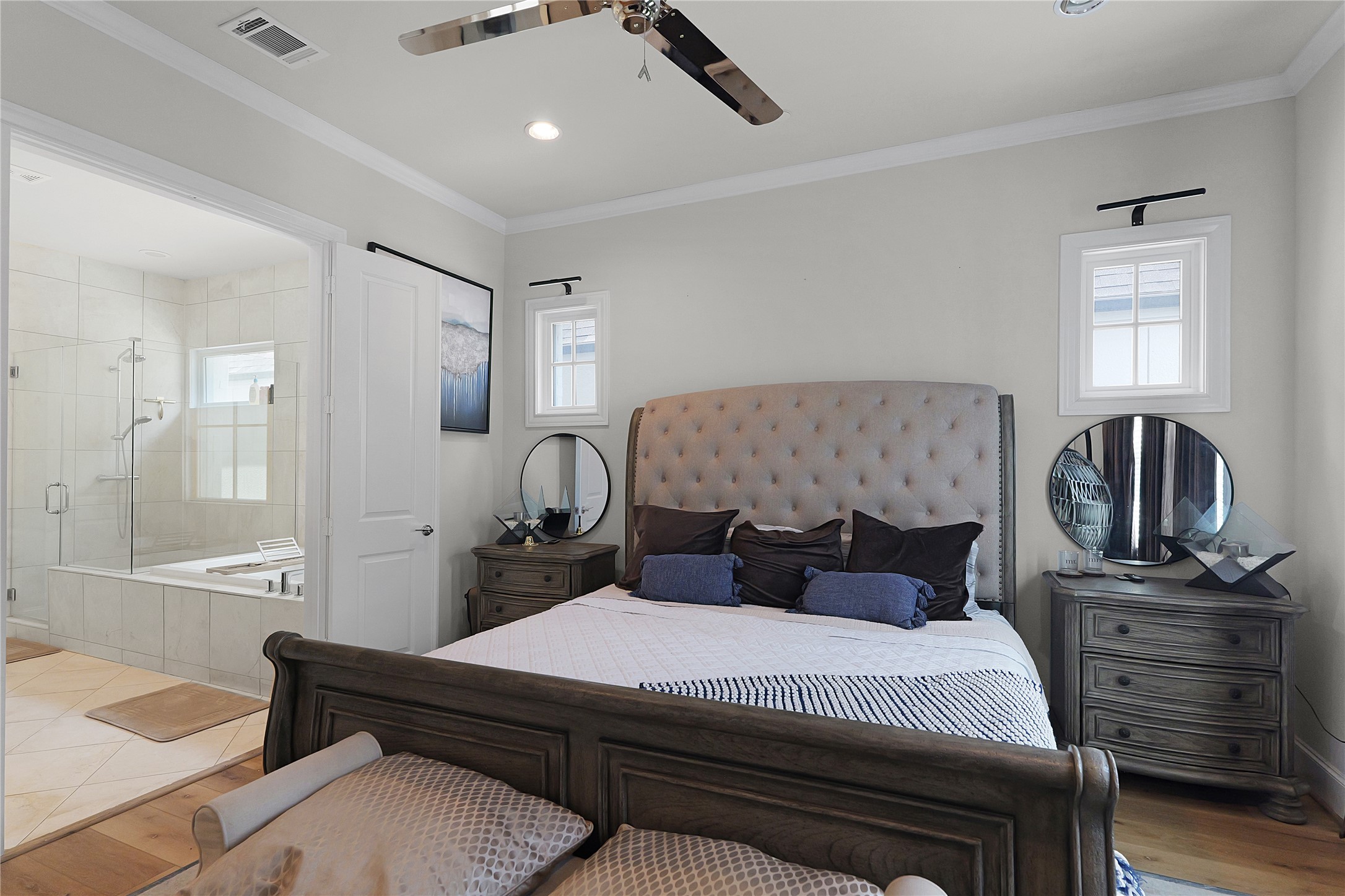 6113 Nicholas Grove Place , Houston, TX, 77055 | 94659953 | Realty Texas LLC