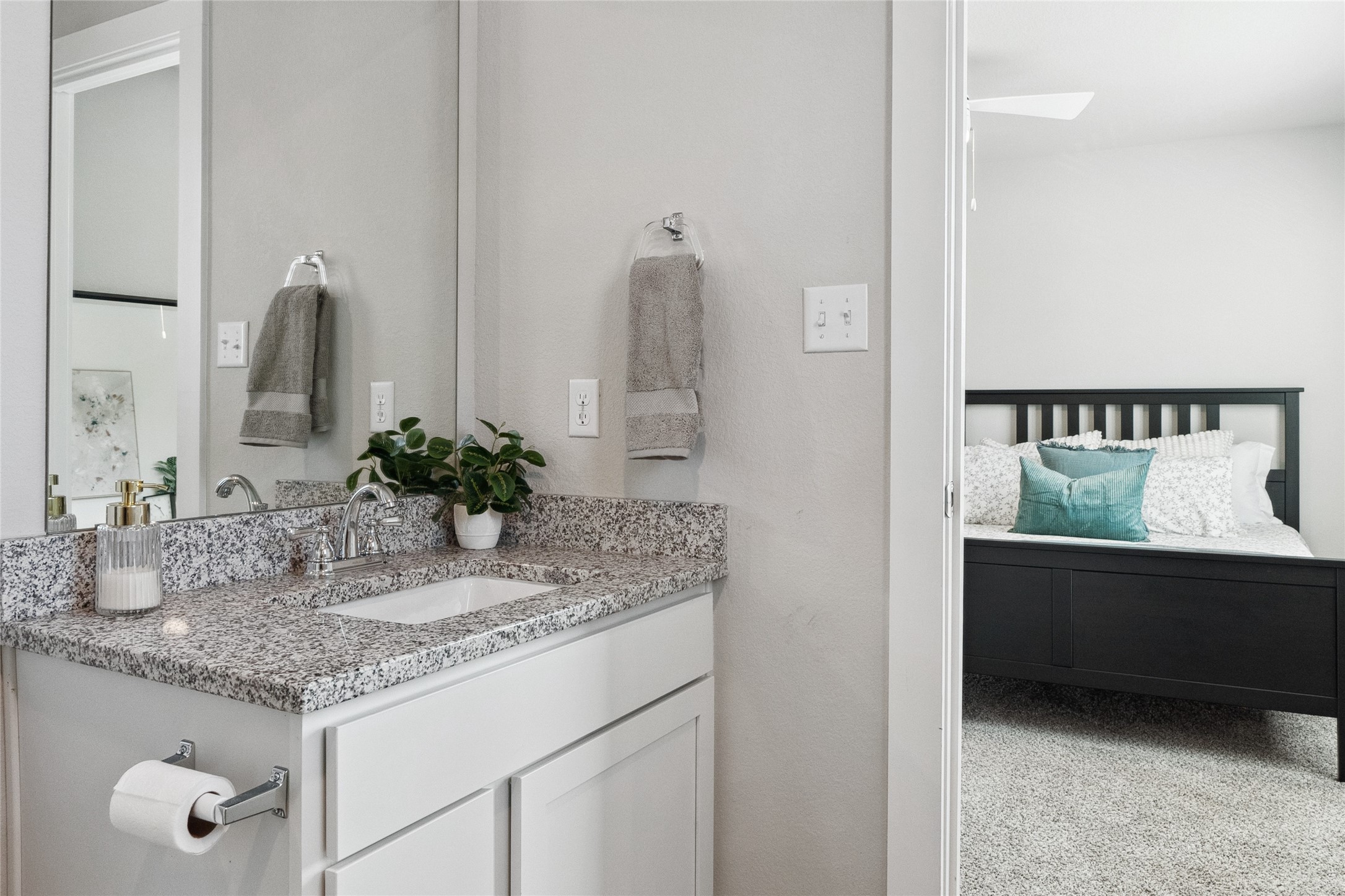 523-2103G Powell Drive , Leander, TX, 78641 | 60105943 | Realty Texas LLC