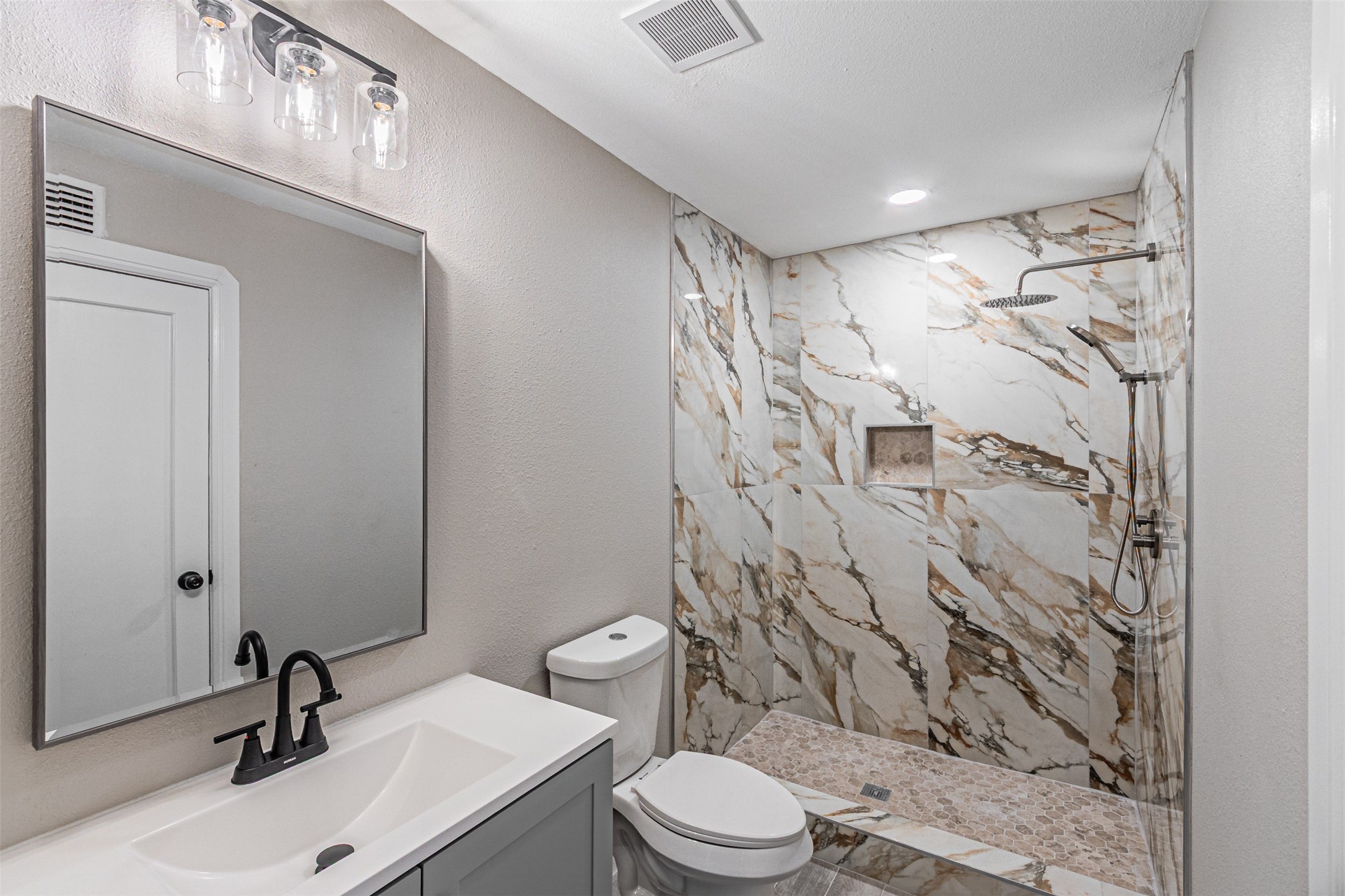 1603 Hawthorne Drive , Arlington, TX, 76012 | 20924460 | Realty Texas LLC
