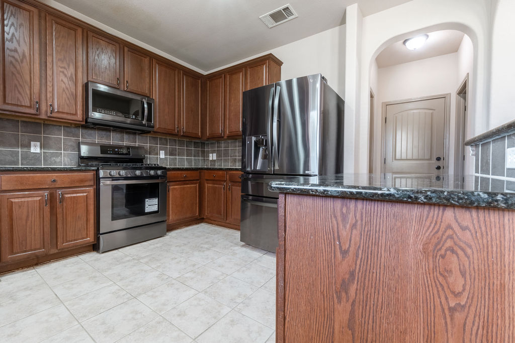 1509 Greenside Drive, Round Rock, TX, 78665 | 1662519 | Realty Texas LLC