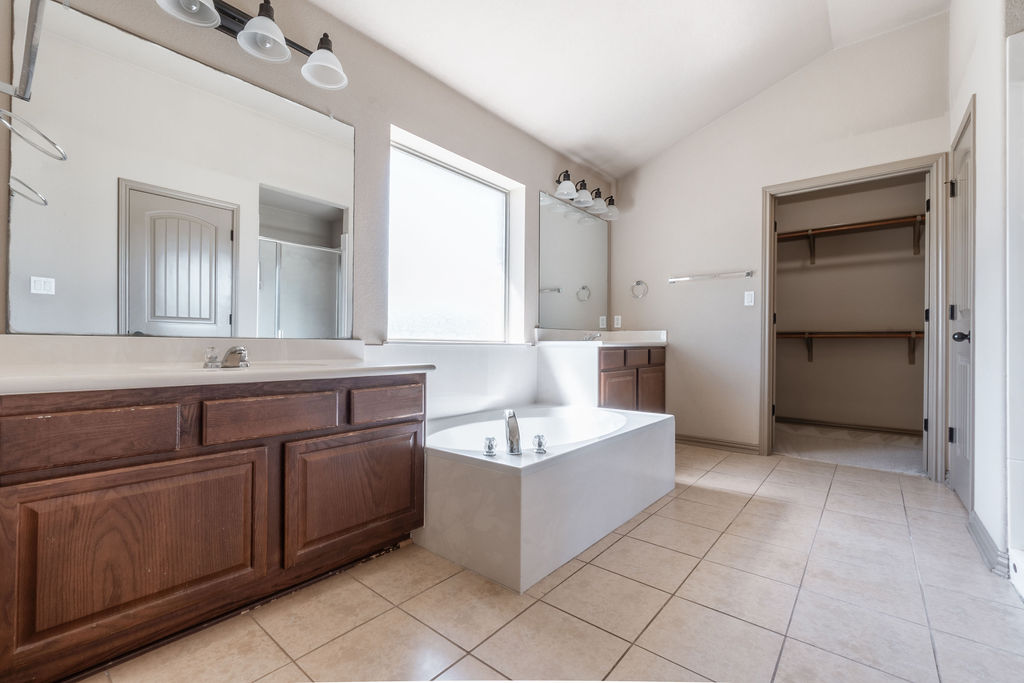 1509 Greenside Drive, Round Rock, TX, 78665 | 1662519 | Realty Texas LLC