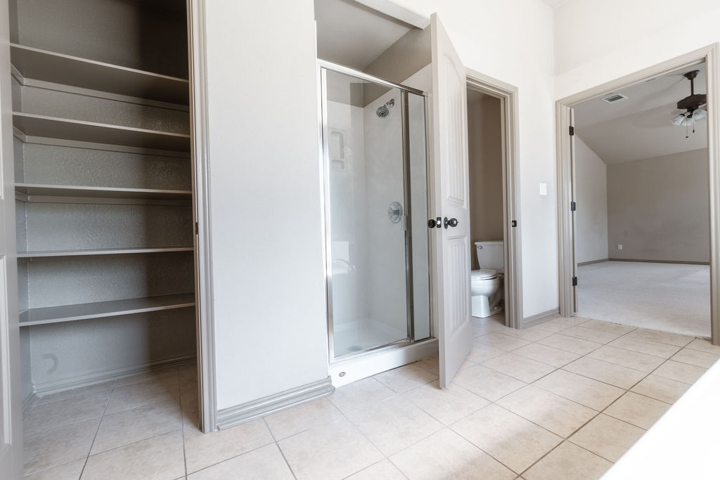 1509 Greenside Drive, Round Rock, TX, 78665 | 1662519 | Realty Texas LLC