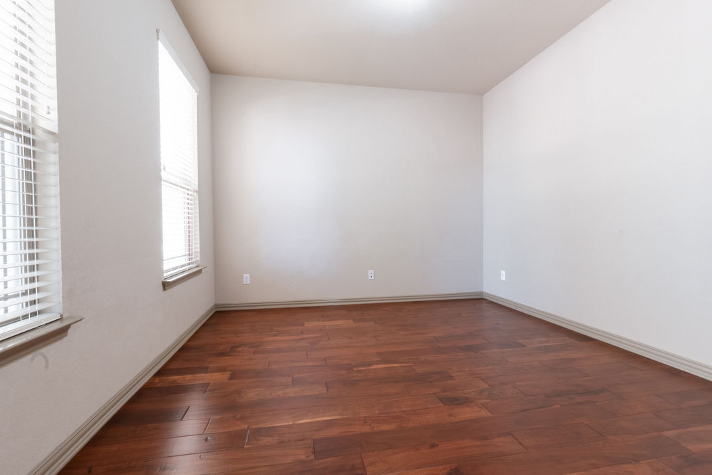 1509 Greenside Drive, Round Rock, TX, 78665 | 1662519 | Realty Texas LLC