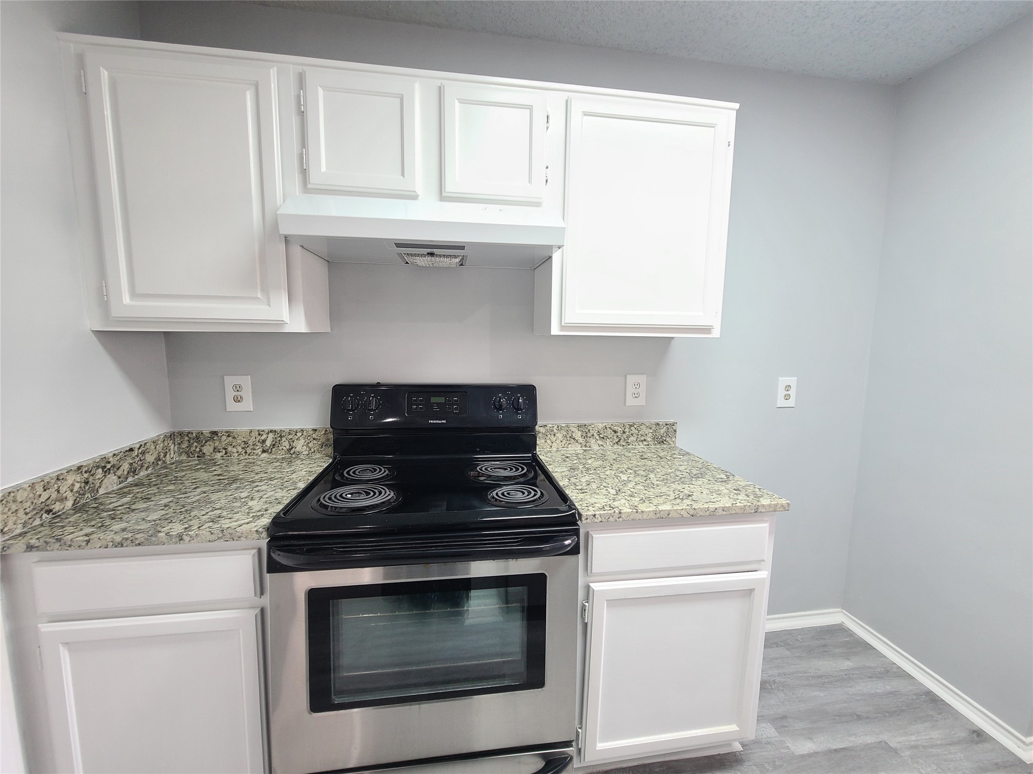 302 W Warrior Trail , Grand Prairie, TX, 75052 | 20924575 | Realty Texas LLC