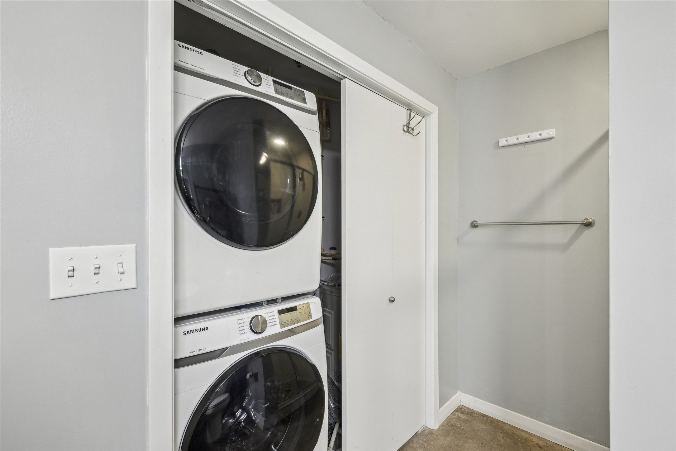 1001 Belleview Street 403 , Dallas, TX, 75215 | 20924365 | Realty Texas LLC
