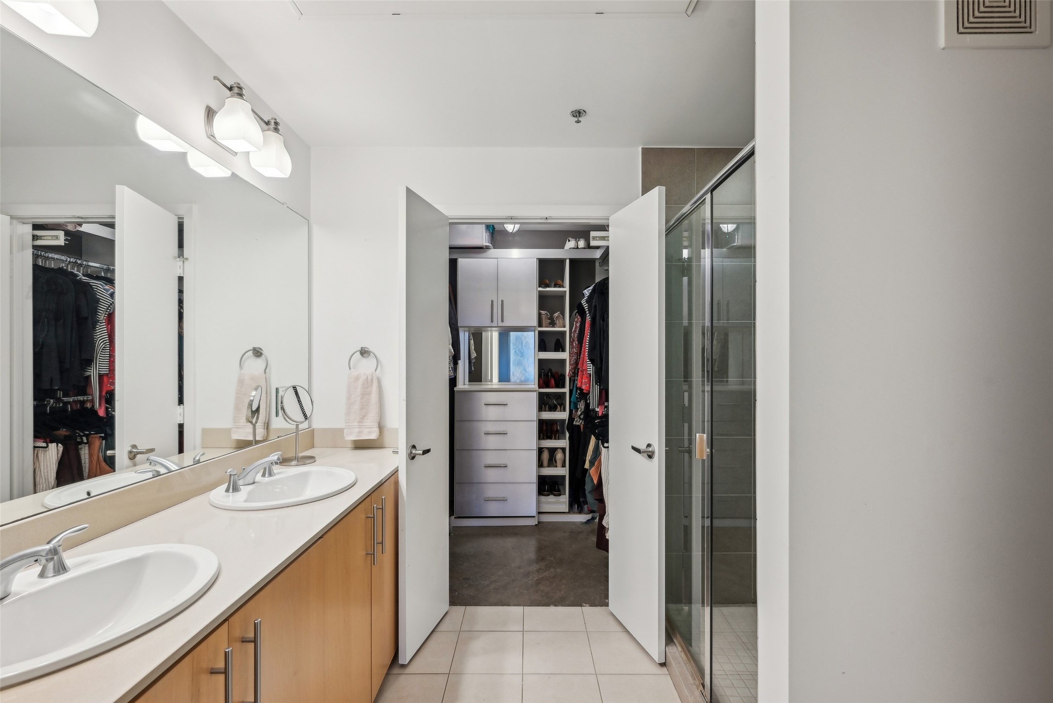 1001 Belleview Street 403 , Dallas, TX, 75215 | 20924365 | Realty Texas LLC