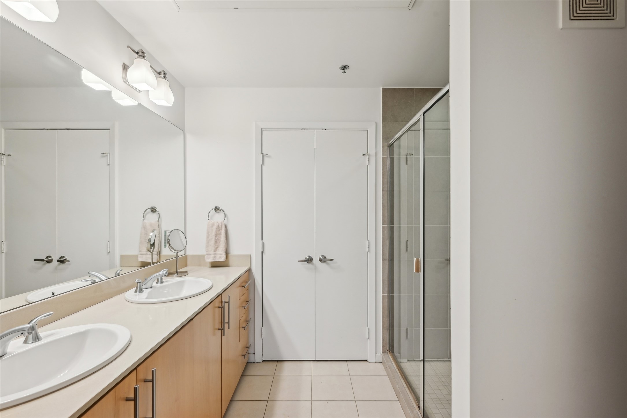 1001 Belleview Street 403 , Dallas, TX, 75215 | 20924365 | Realty Texas LLC