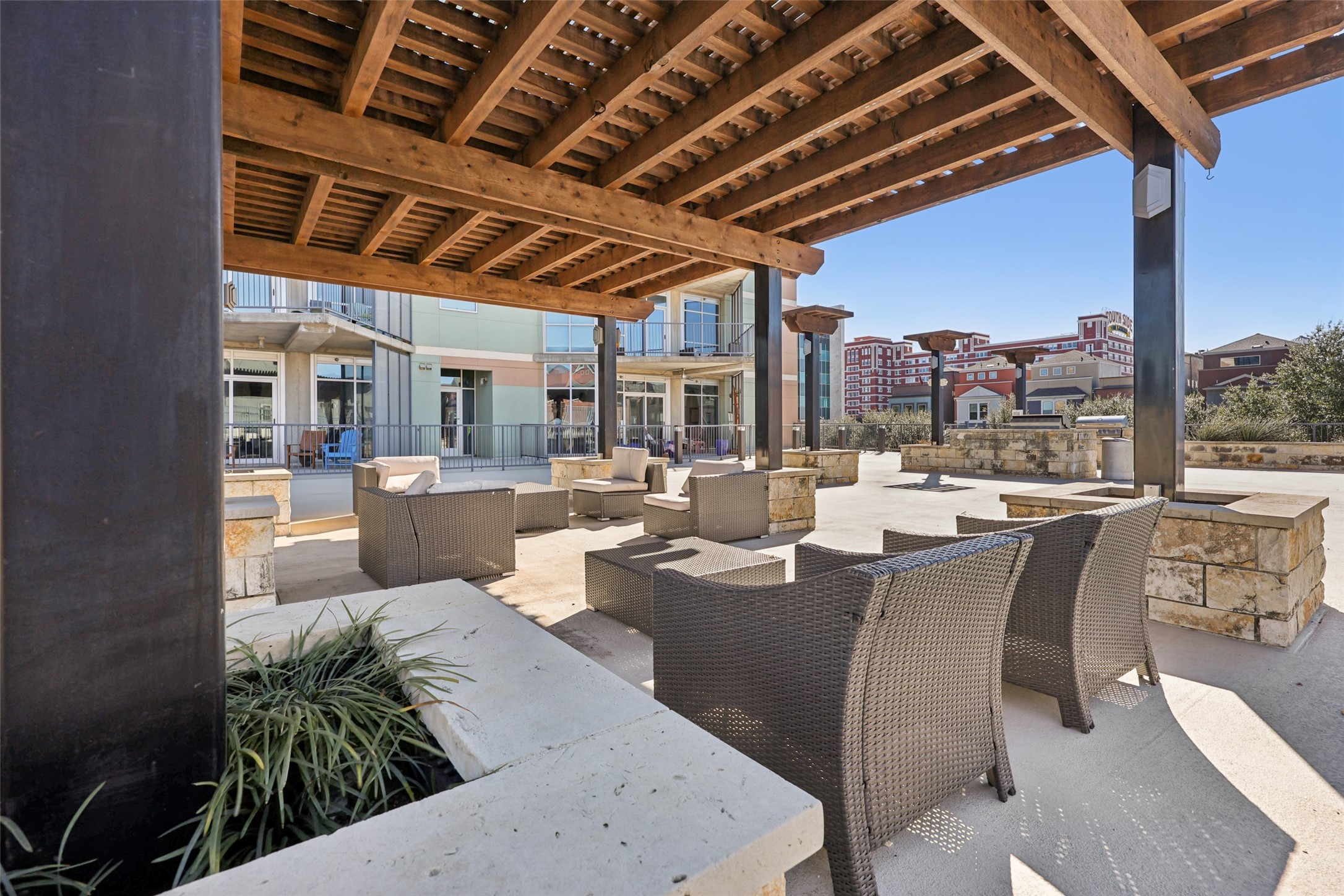 1001 Belleview Street 403 , Dallas, TX, 75215 | 20924365 | Realty Texas LLC