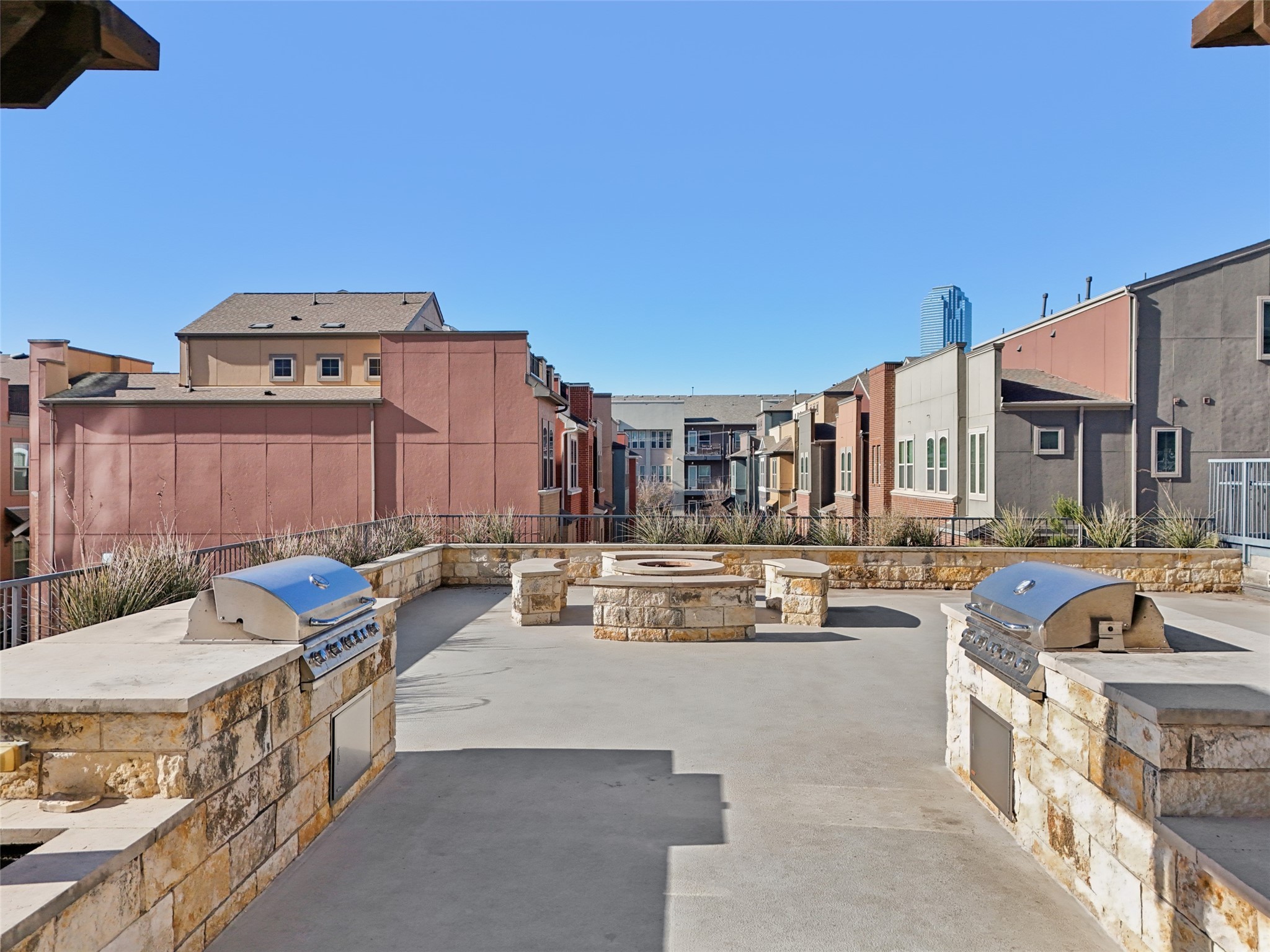 1001 Belleview Street 403 , Dallas, TX, 75215 | 20924365 | Realty Texas LLC