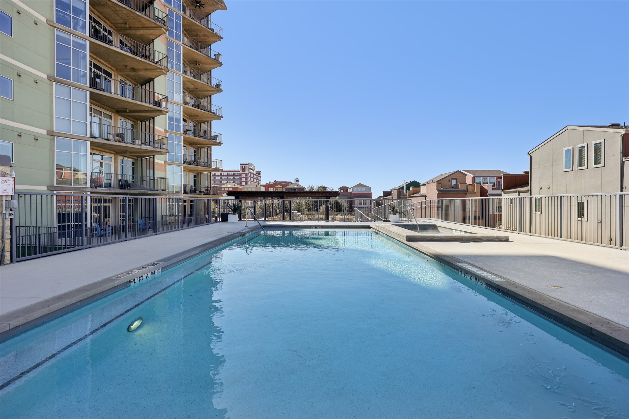 1001 Belleview Street 403 , Dallas, TX, 75215 | 20924365 | Realty Texas LLC