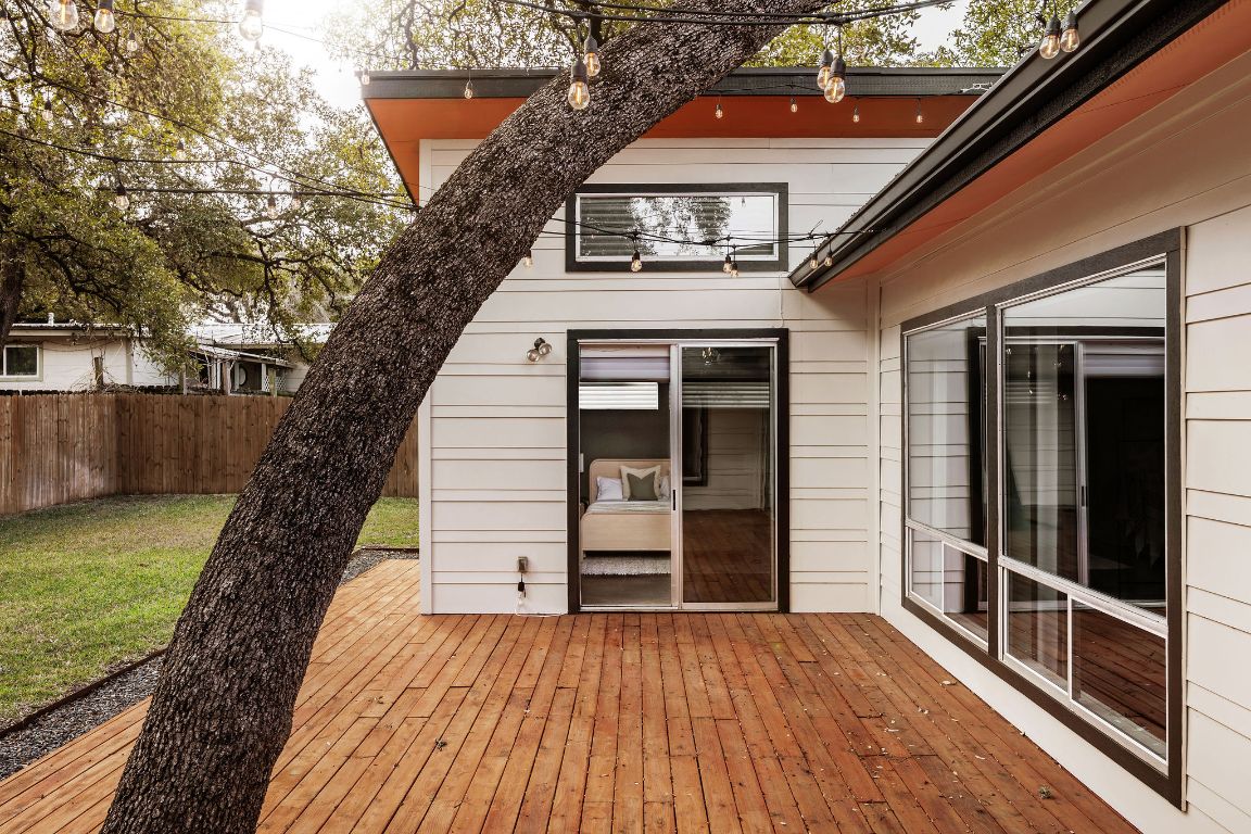 1203 W Oltorf Street , Austin, TX, 78704 | 1100678 | Realty Texas LLC