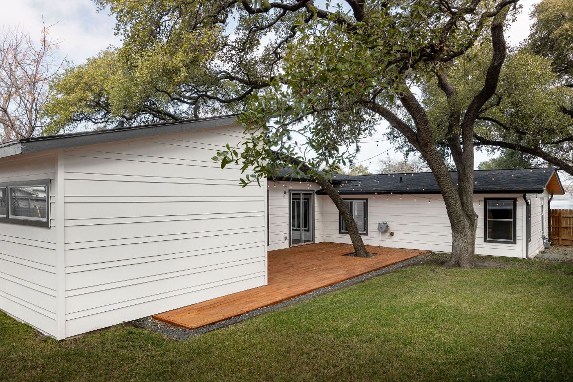 1203 W Oltorf Street , Austin, TX, 78704 | 1100678 | Realty Texas LLC