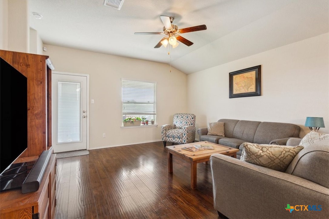 3108 Skinner Drive , Lorena, TX, 76655 | 578745 | Realty Texas LLC