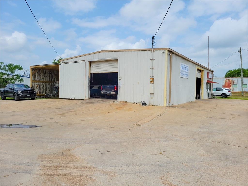 1760 State Highway 36 S , Caldwell, TX, 77836 | 25005259 | Realty Texas LLC