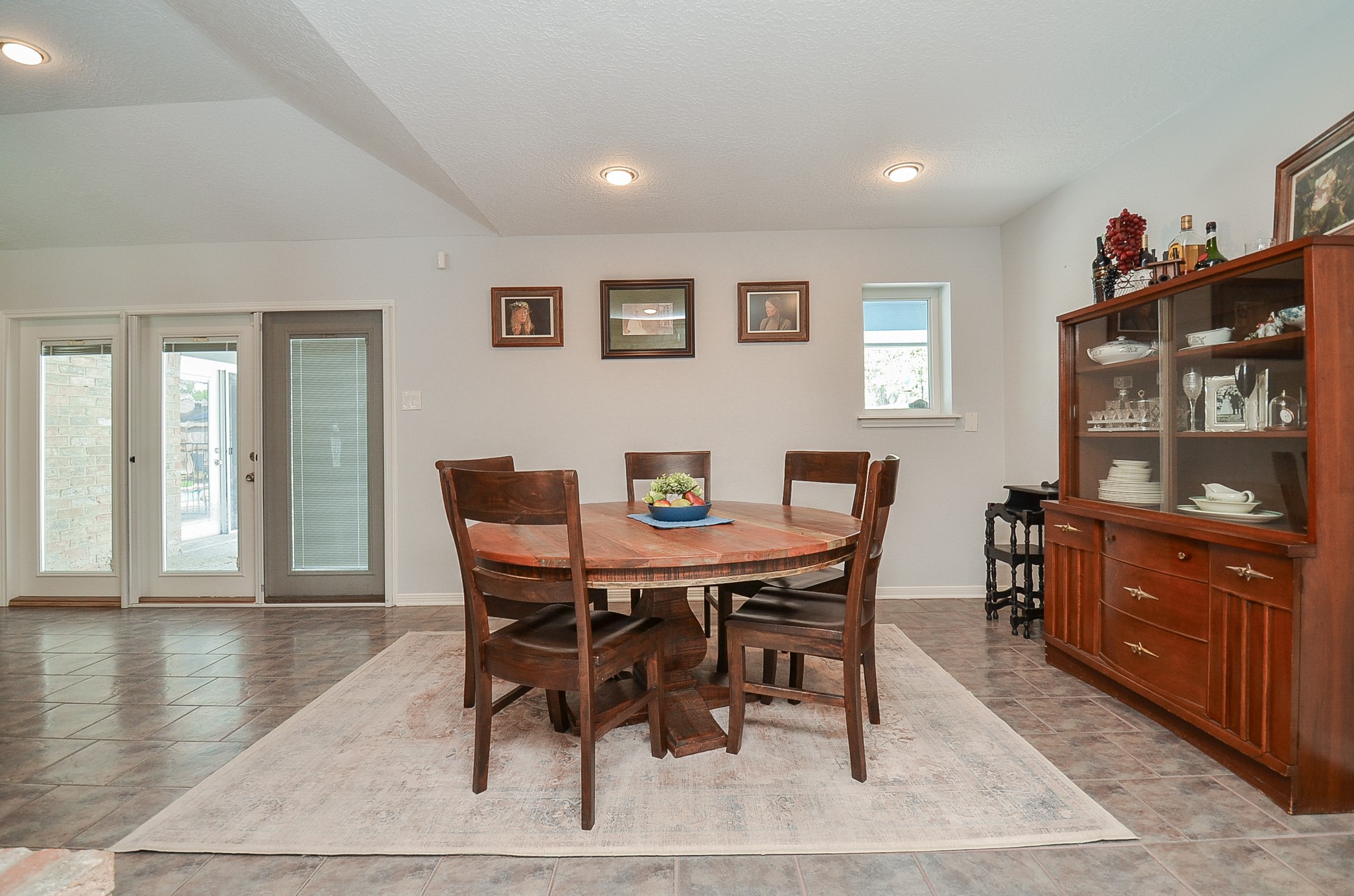 827 Millpond Drive , Sugar Land, TX, 77498 | 58497740 | Realty Texas LLC