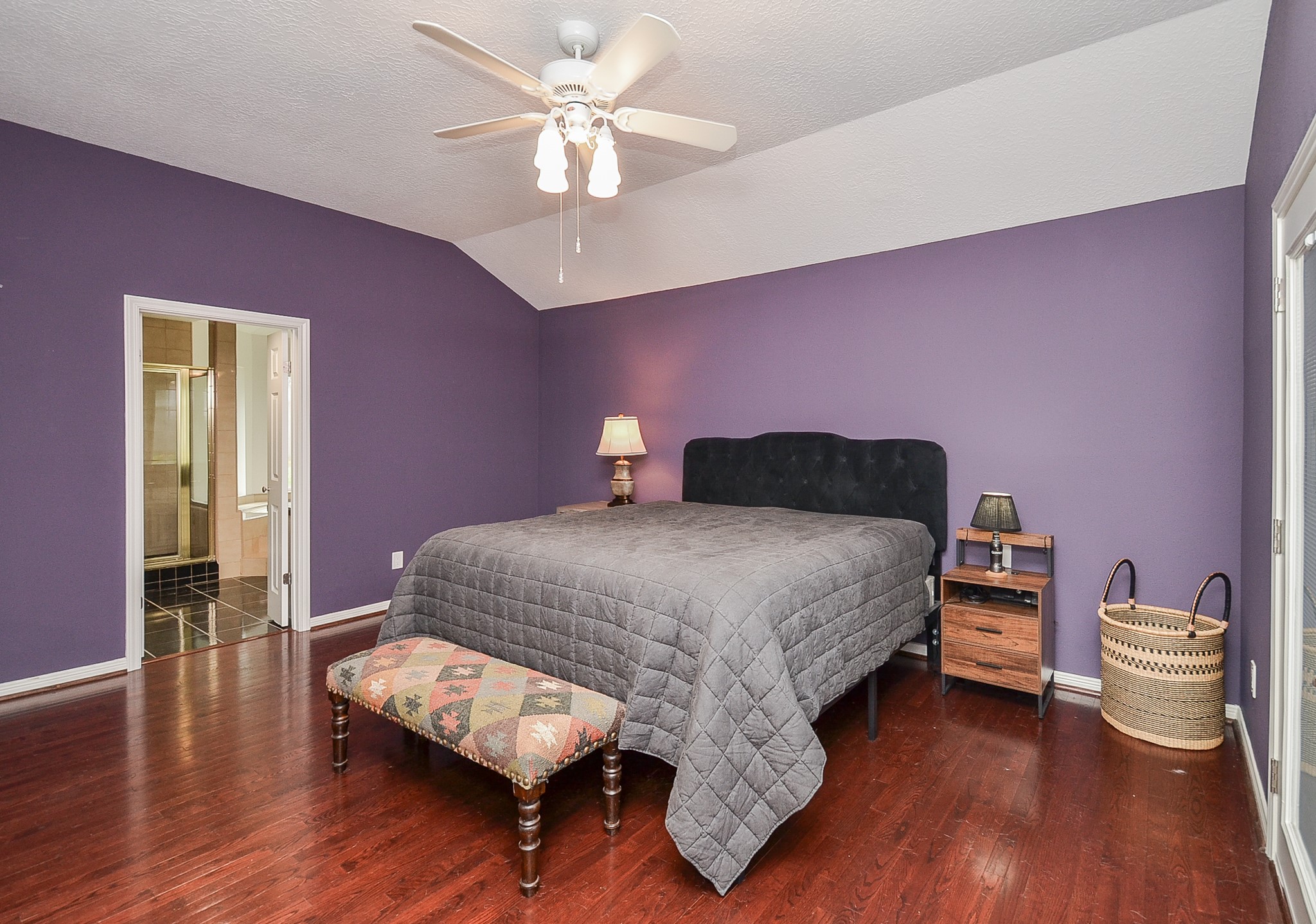 827 Millpond Drive , Sugar Land, TX, 77498 | 58497740 | Realty Texas LLC