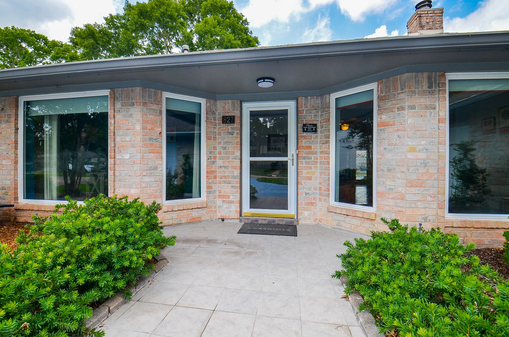 827 Millpond Drive , Sugar Land, TX, 77498 | 58497740 | Realty Texas LLC