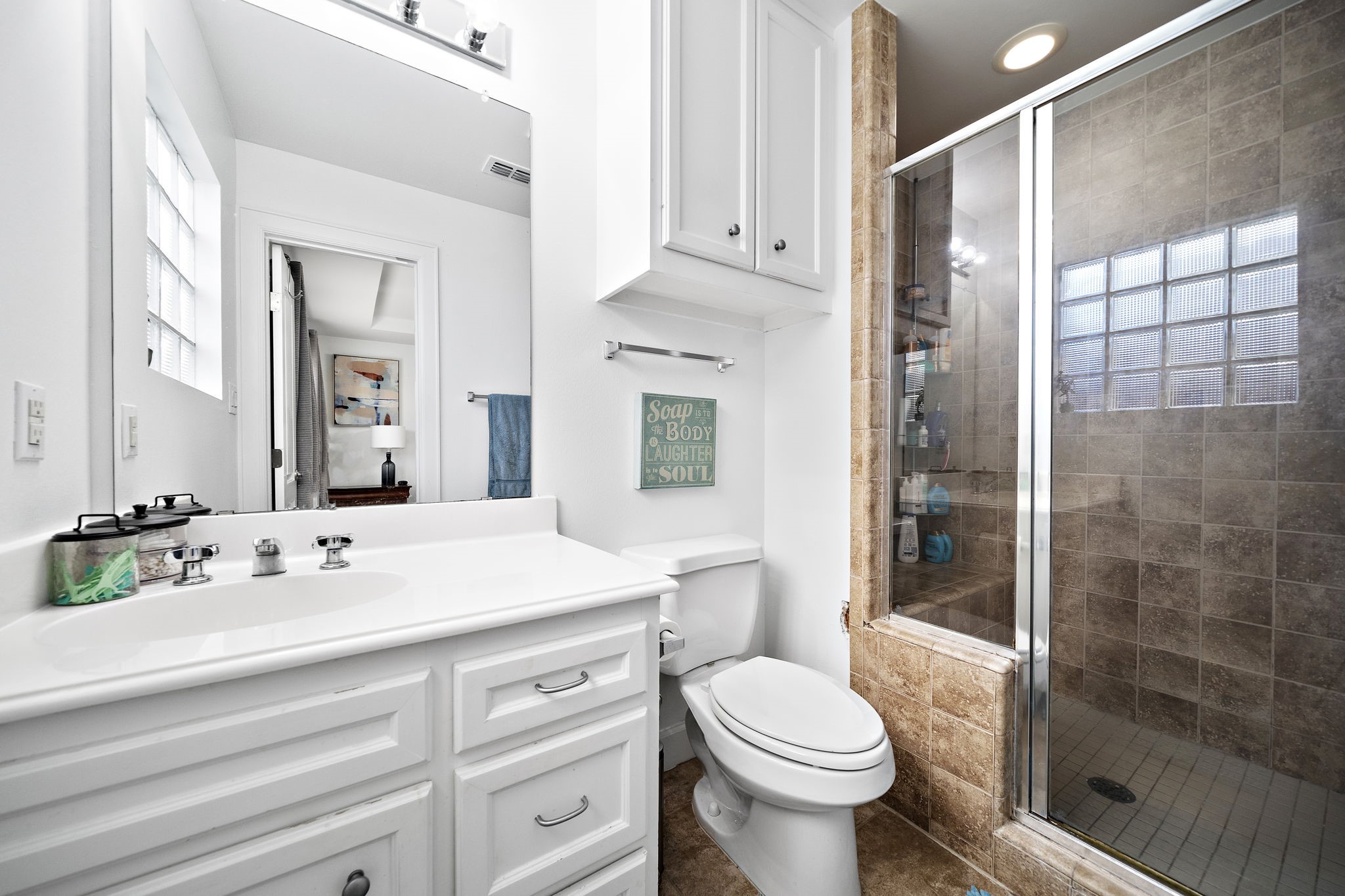 5941 South Loop E 805 , Houston, TX, 77033 | 83464377 | Realty Texas LLC