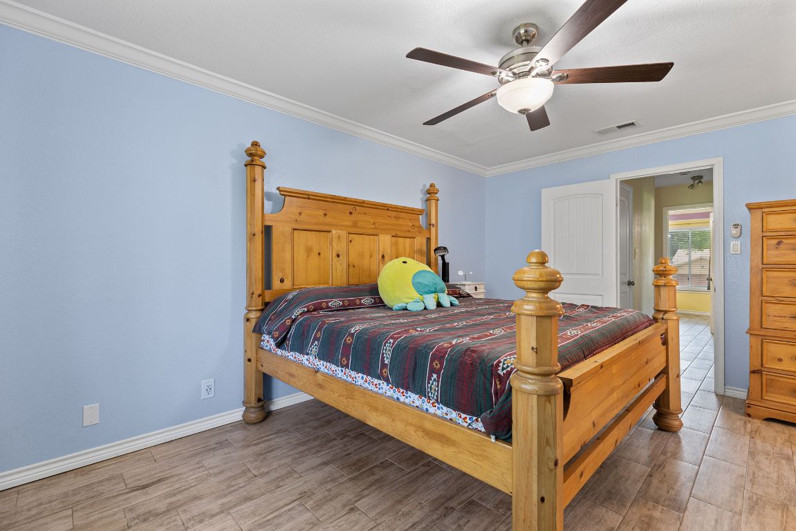 1003 Segundo Drive , Georgetown, TX, 78628 | 1133922 | Realty Texas LLC