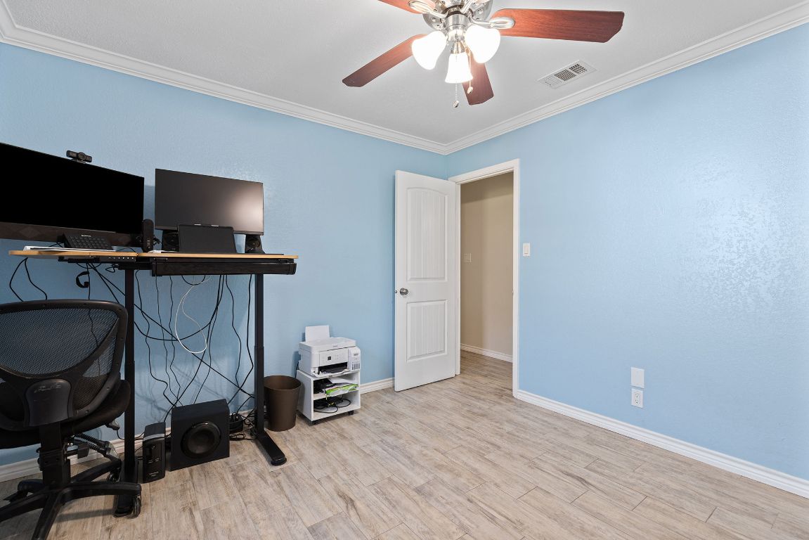 1003 Segundo Drive , Georgetown, TX, 78628 | 1133922 | Realty Texas LLC