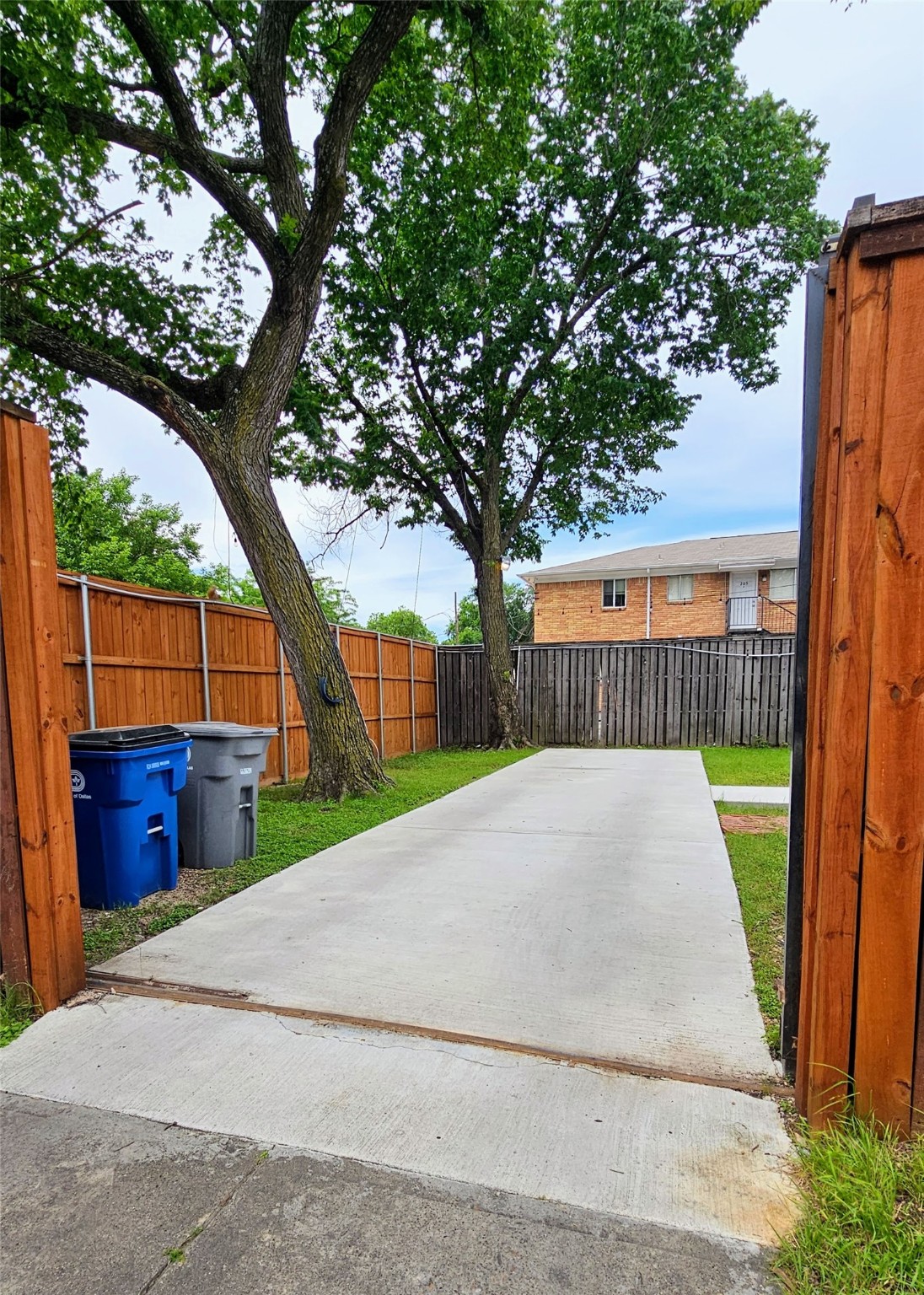 5126 Columbia Avenue , Dallas, TX, 75214 | 20925400 | Realty Texas LLC