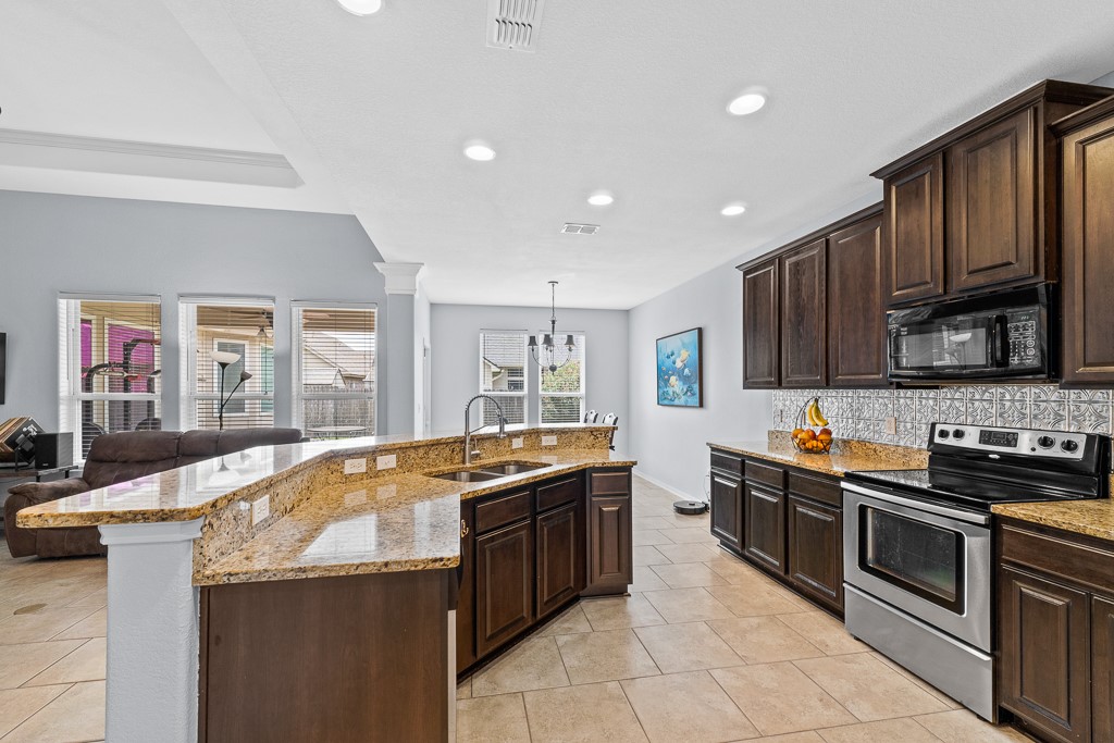 316 San Jose Street , Portland, TX, 78374 | 458598 | Realty Texas LLC