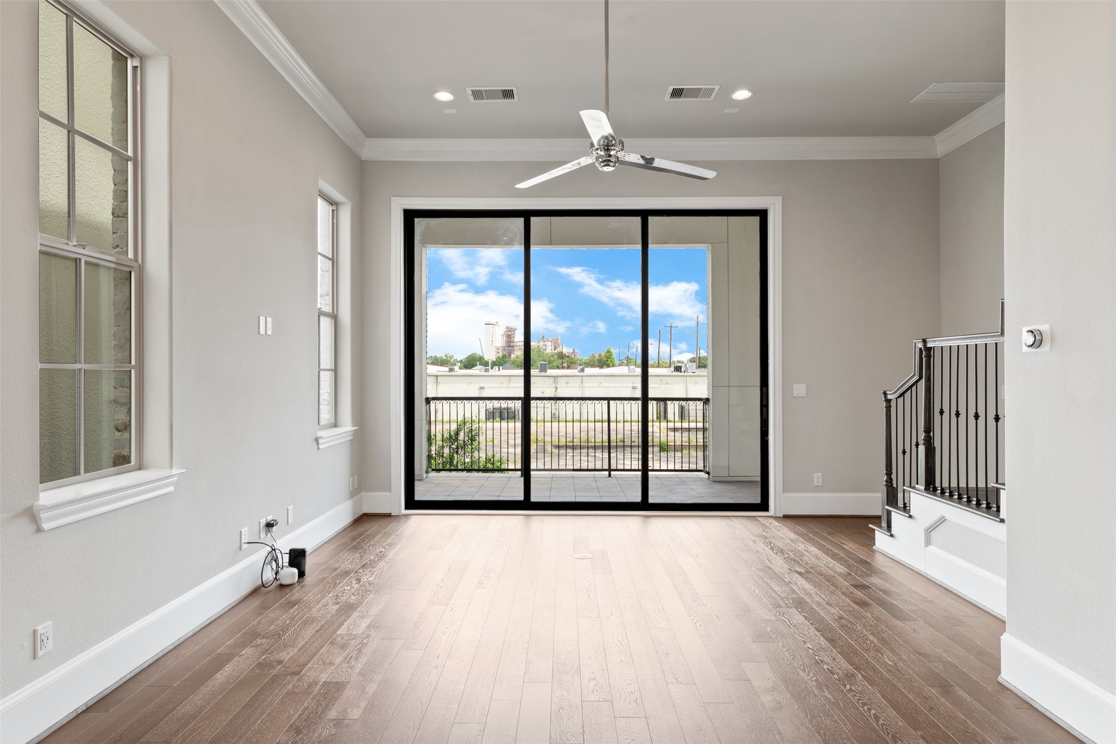 4021 University Grove Street , Houston, TX, 77023 | 9624538 | Realty Texas LLC