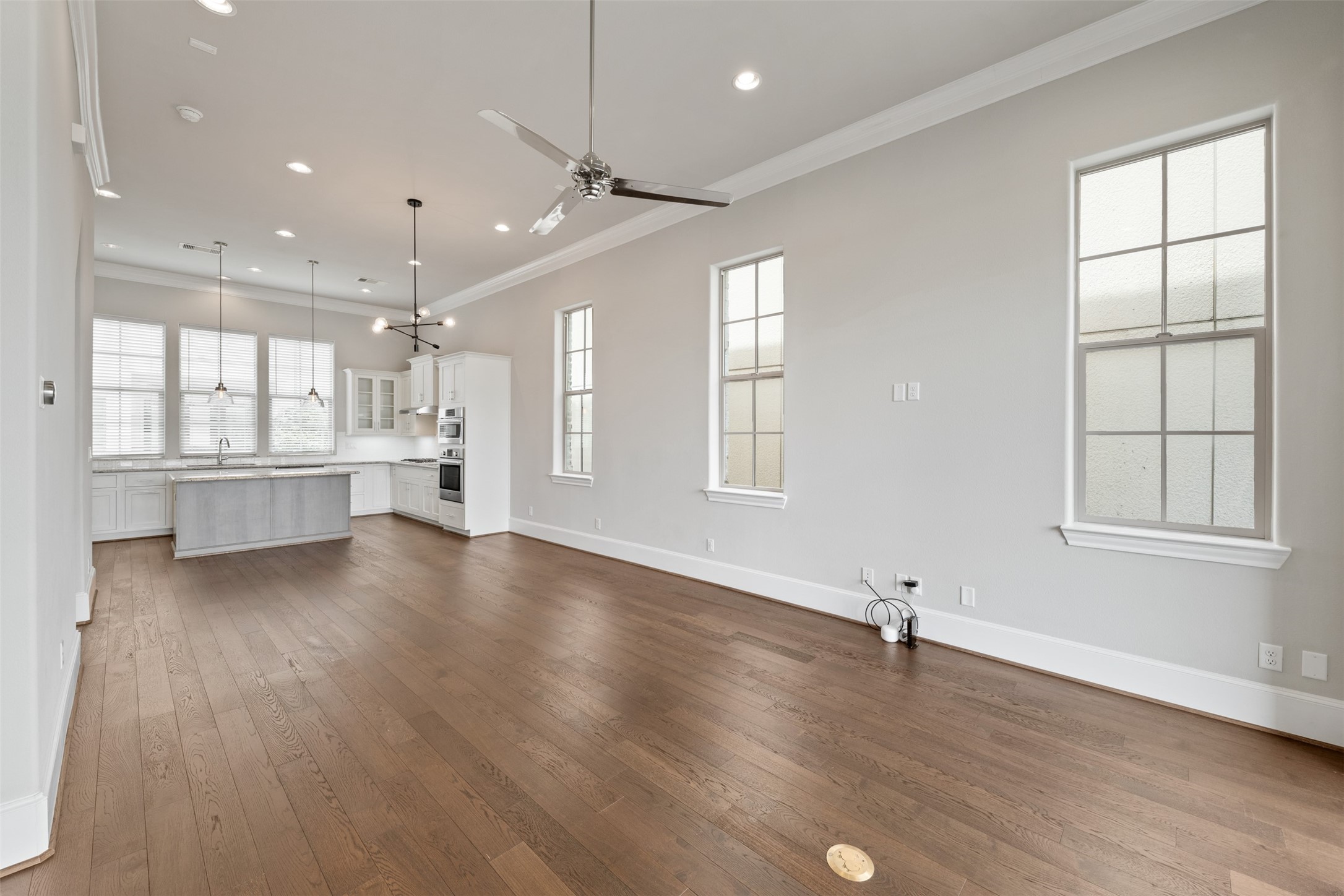 4021 University Grove Street , Houston, TX, 77023 | 9624538 | Realty Texas LLC