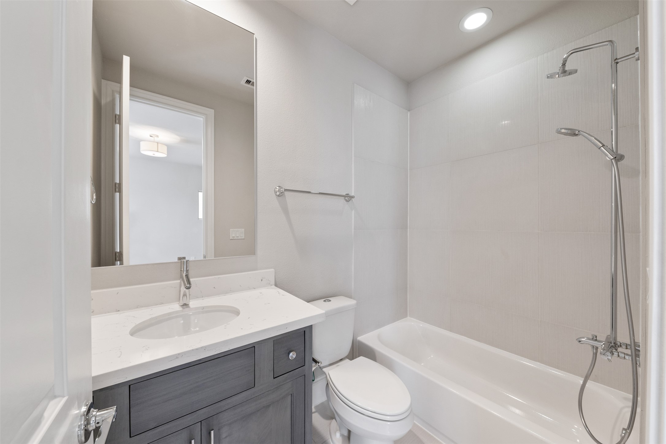 4021 University Grove Street , Houston, TX, 77023 | 9624538 | Realty Texas LLC