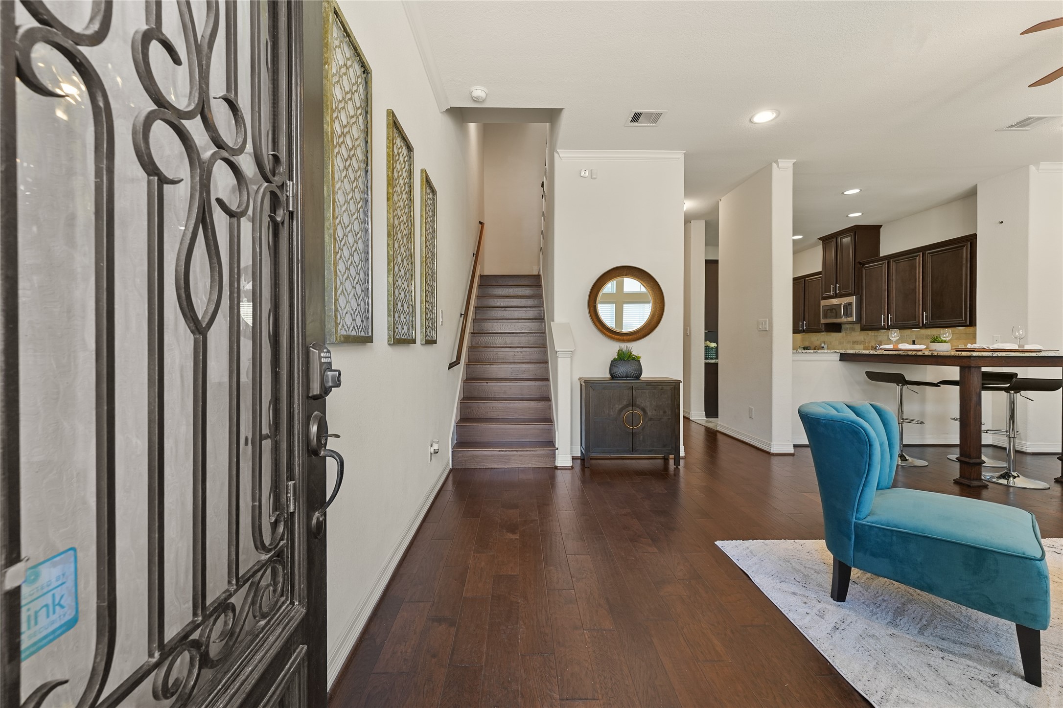 26 W Oaks Drive , Houston, TX, 77058 | 21489512 | Realty Texas LLC