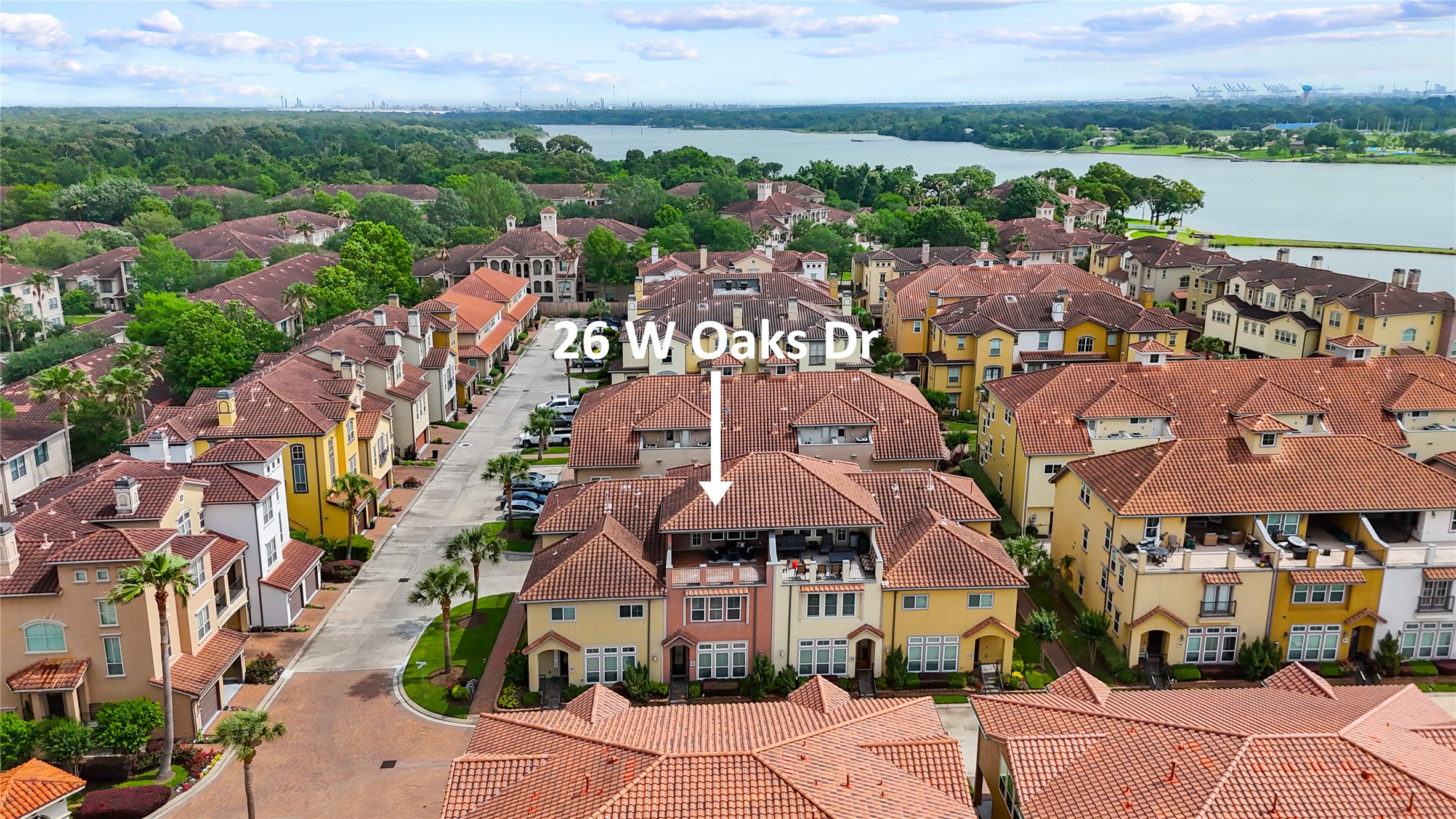 26 W Oaks Drive , Houston, TX, 77058 | 21489512 | Realty Texas LLC