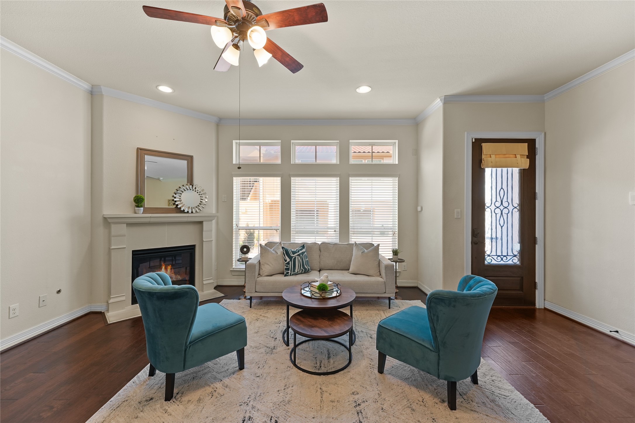 26 W Oaks Drive , Houston, TX, 77058 | 21489512 | Realty Texas LLC