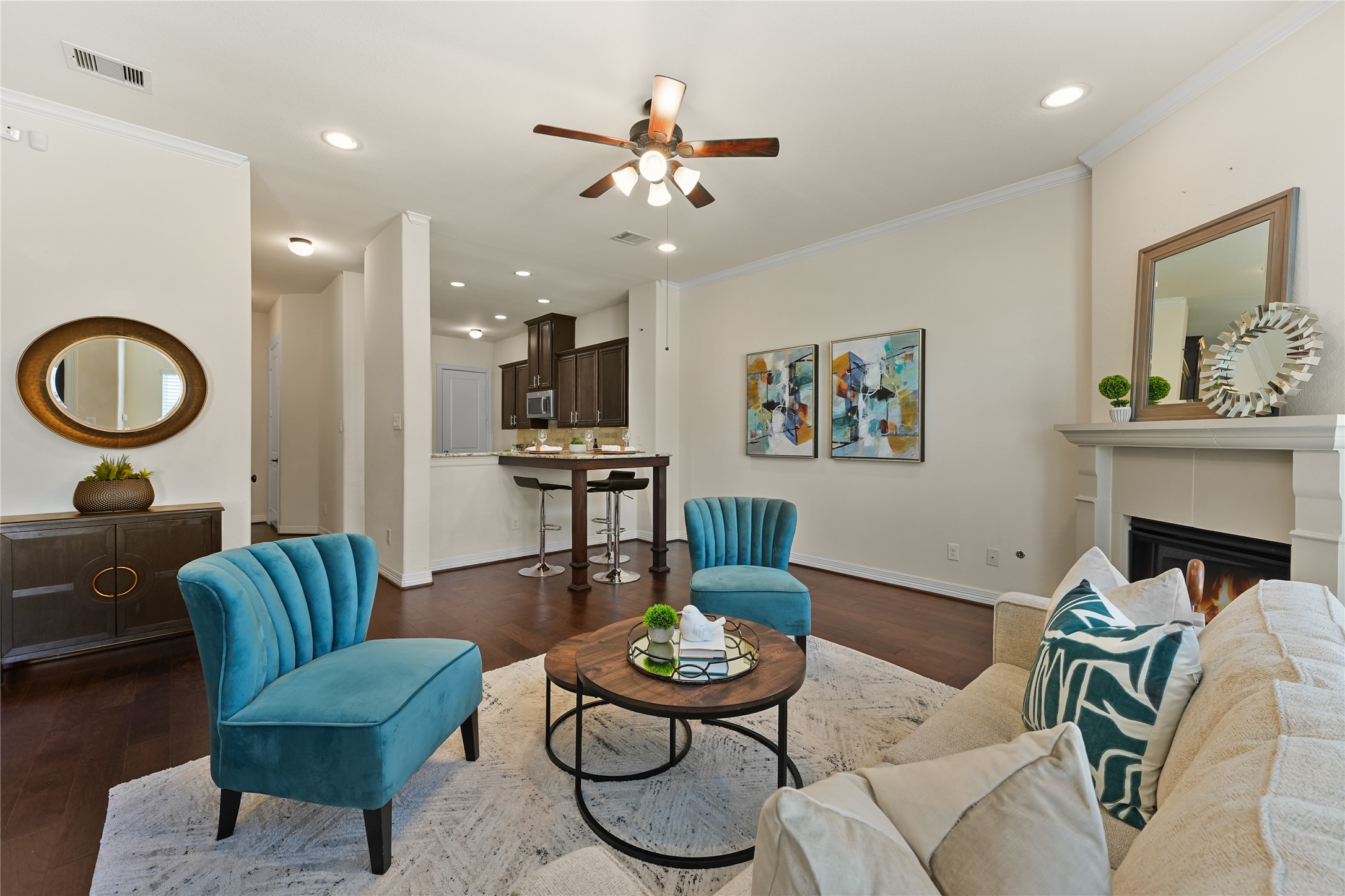 26 W Oaks Drive , Houston, TX, 77058 | 21489512 | Realty Texas LLC