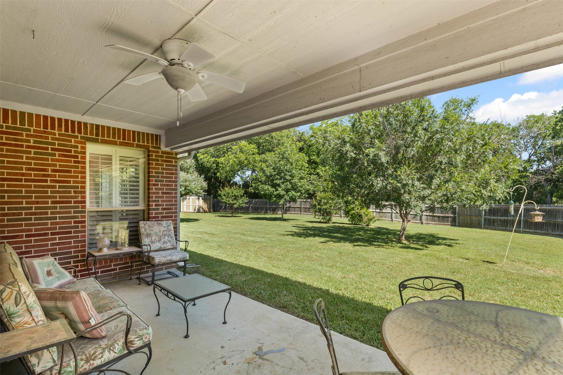 24 Tallwood Lane , Edgecliff Village, TX, 76134 | 20925699 | Realty Texas LLC