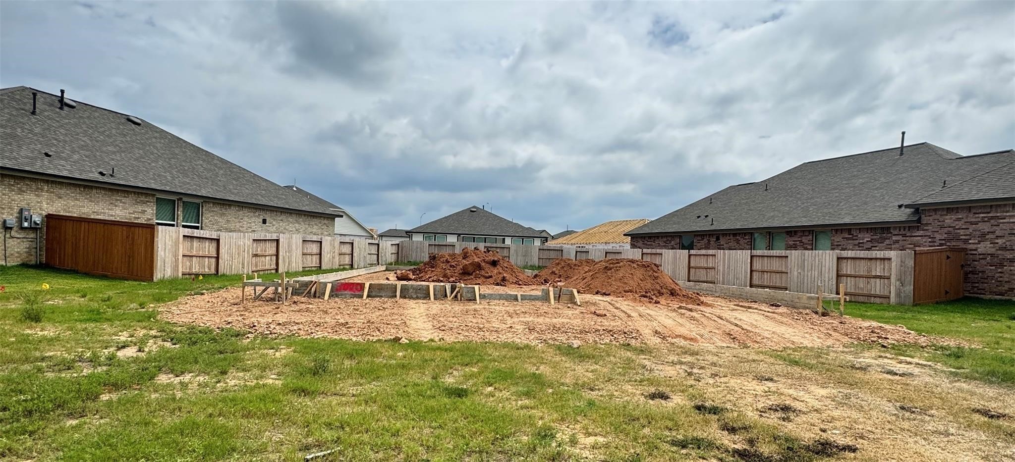 240 Bay Laurel Court , Alvin, TX, 77511 | 74127463 | Realty Texas LLC