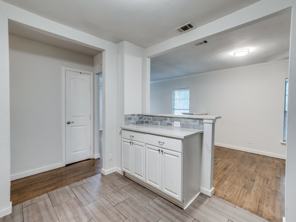 3703 Clover Lane , Dallas, TX, 75220 | 20925686 | Realty Texas LLC