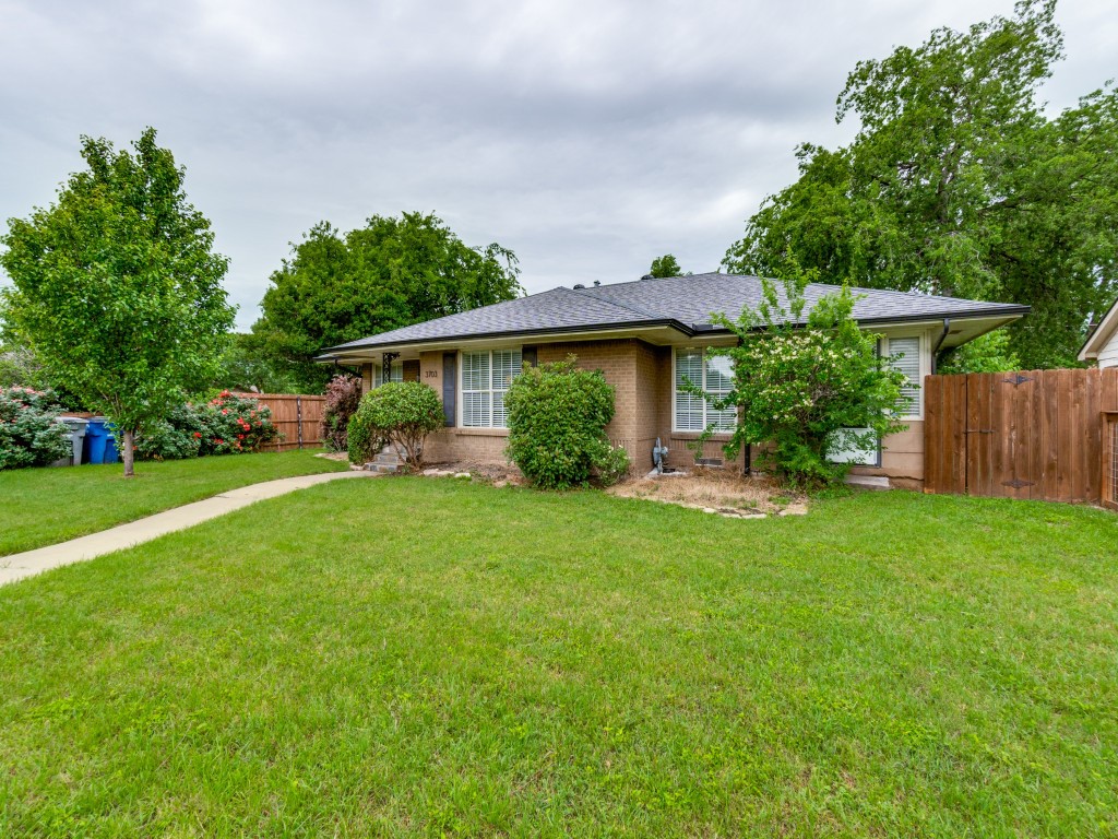 3703 Clover Lane , Dallas, TX, 75220 | 20925686 | Realty Texas LLC