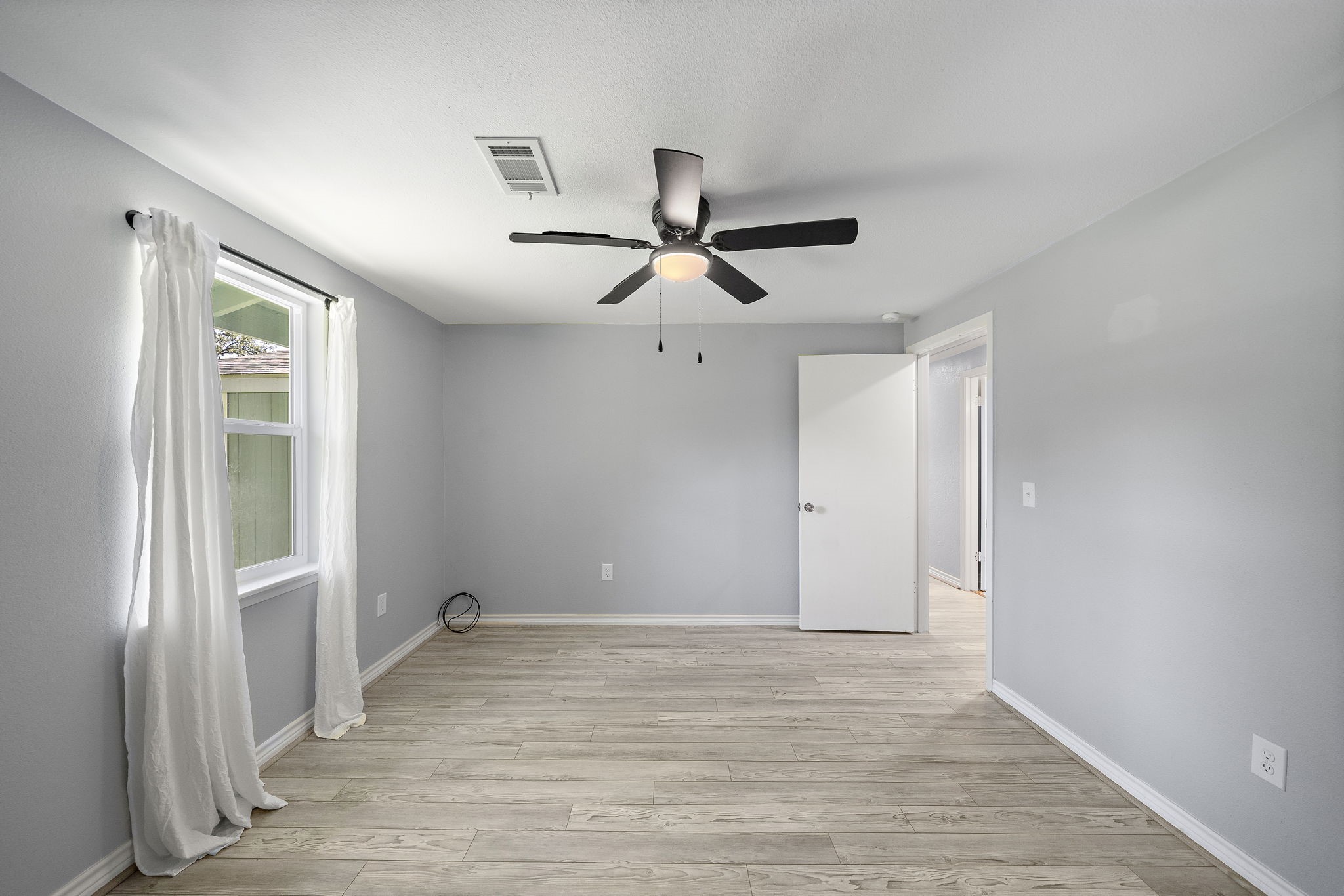 315 Lakeview Harbor, Onalaska, TX, 77360 | 68829769 | Realty Texas LLC