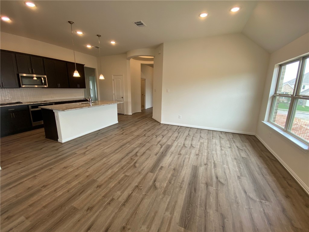 712 Clear Spring Lane , Leander, TX, 78641 | 8895896 | Realty Texas LLC