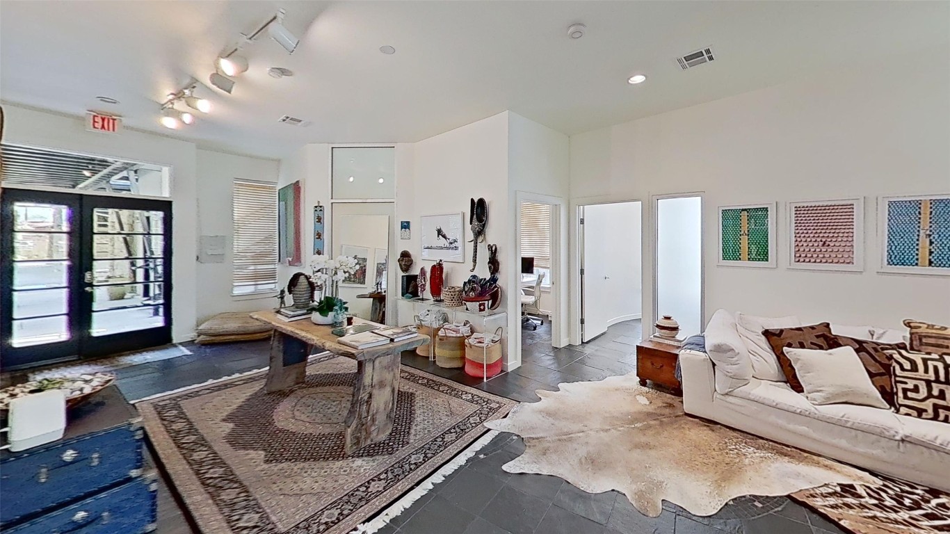 1310 S 1ST Street 110 C, Austin, TX, 78704 | 9298429 | Realty Texas LLC